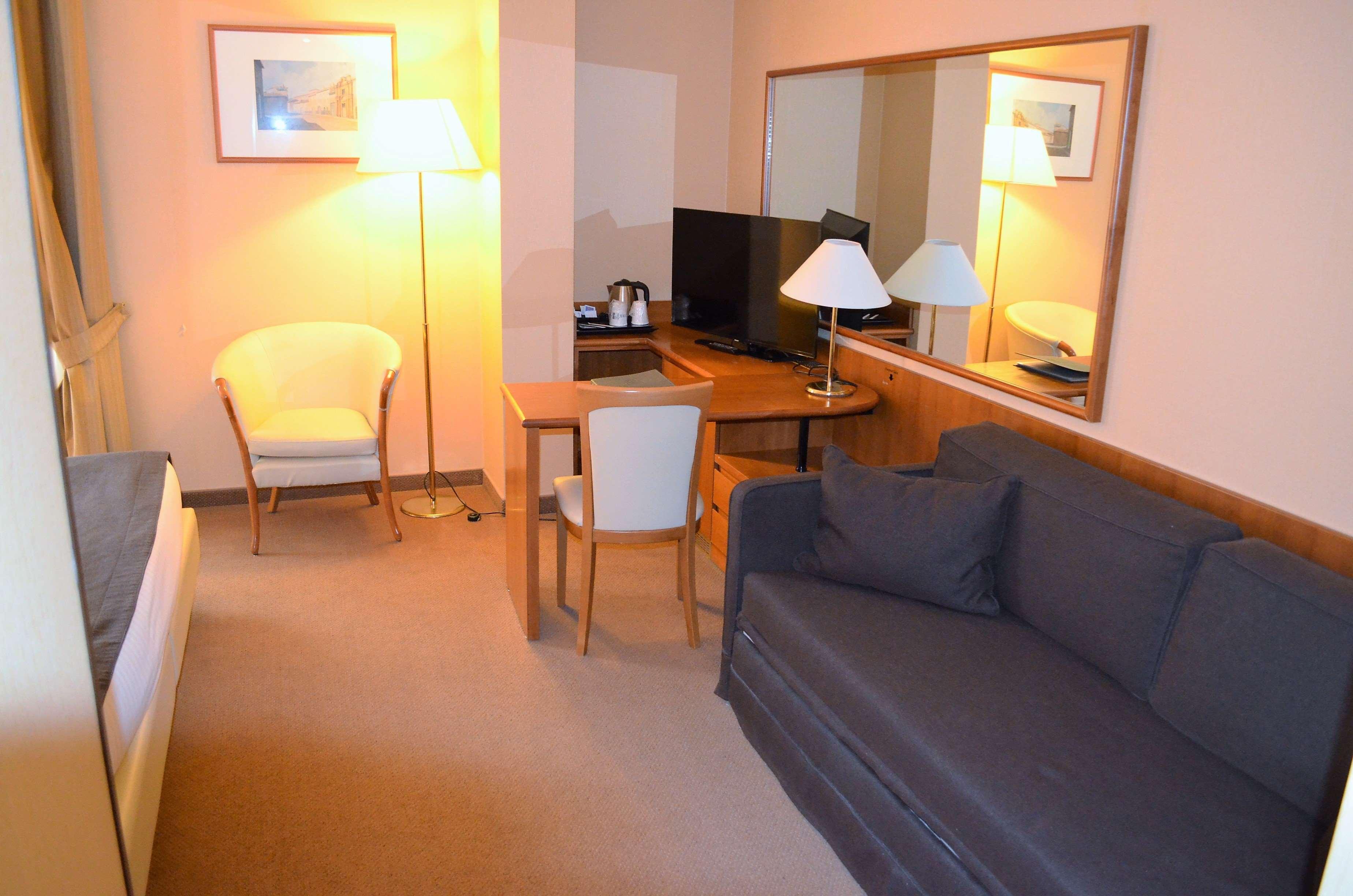 Best Western Park Hotel Пьяченца Экстерьер фото