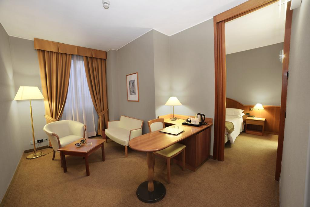 Best Western Park Hotel Пьяченца Экстерьер фото