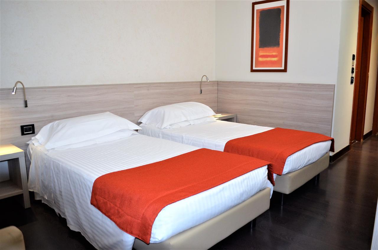 Best Western Park Hotel Пьяченца Экстерьер фото
