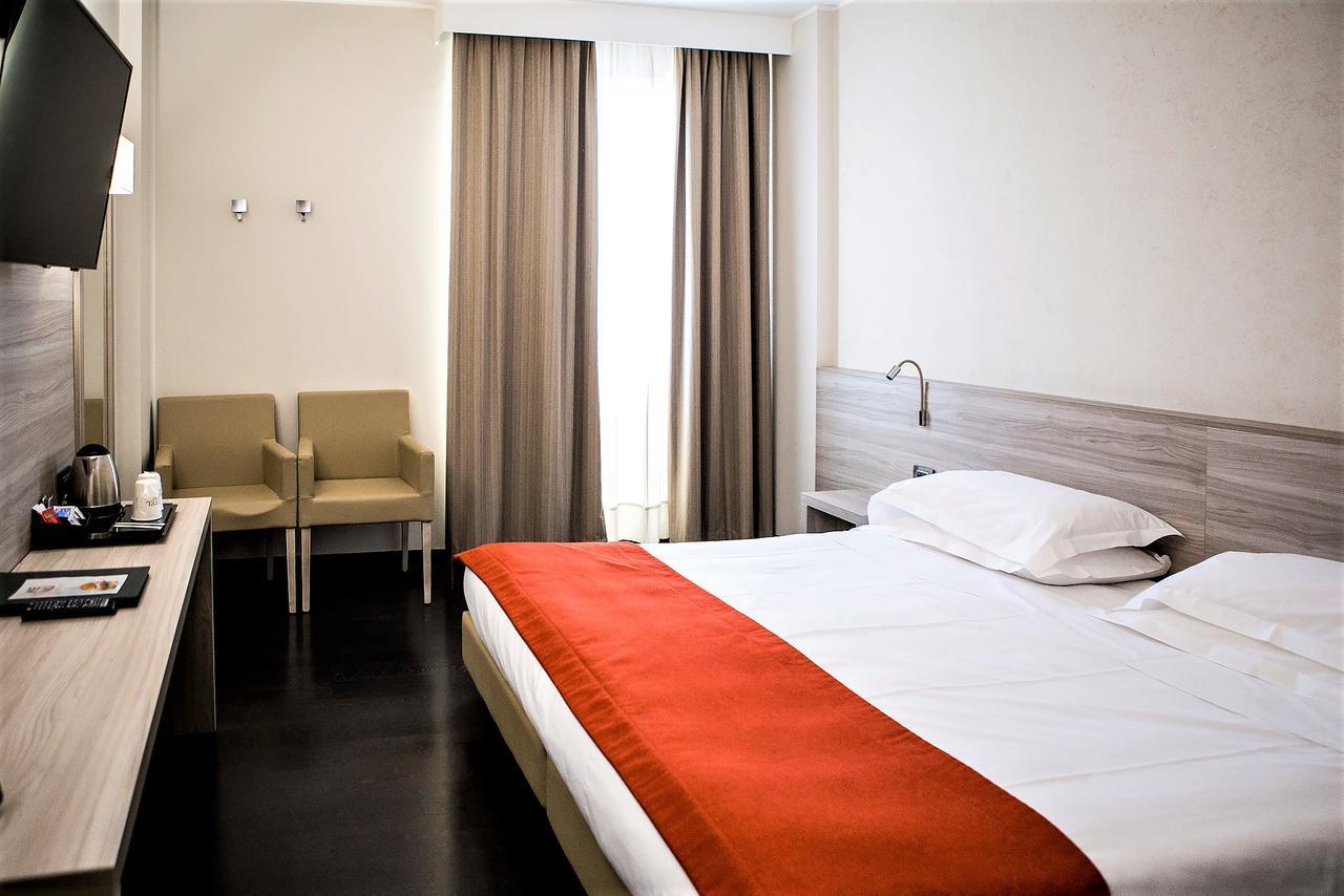 Best Western Park Hotel Пьяченца Экстерьер фото